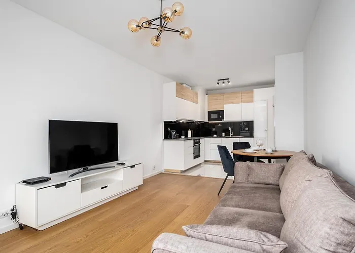 1 Sierpnia Street * Varsóvia