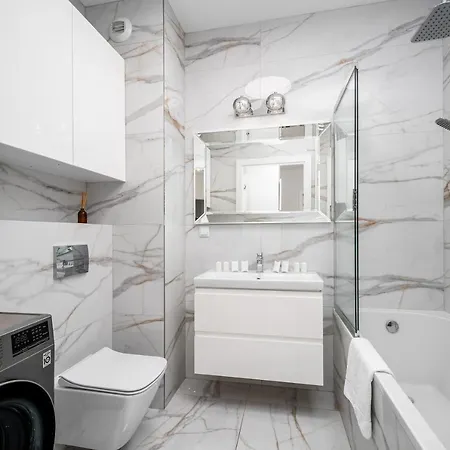 Апартаменты 1 Sierpnia Street *